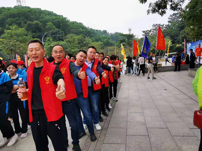91精品国产乱码久久蜜桃入口长跑成员，凤岗迎新长跑活动中